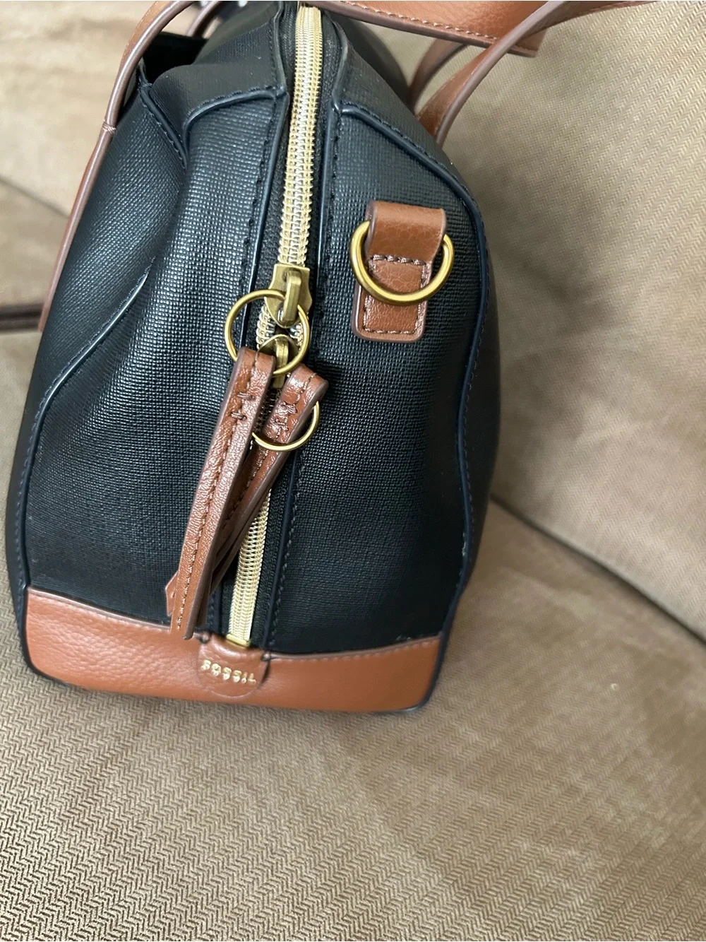 Fossil Sydney Satchel Crossbody